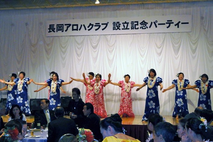 http://tamionet.com/blog/image/20110213-1_aloha-club.jpg